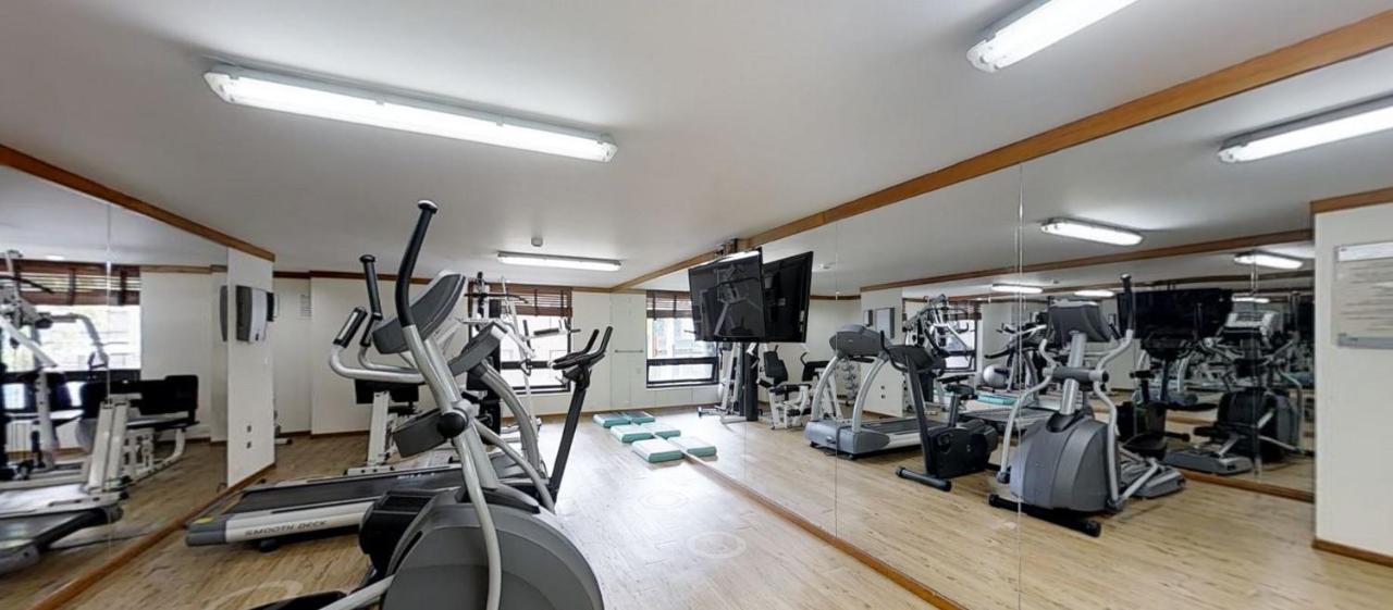 Hotel Estelar Suites Jones ボゴタ エクステリア 写真