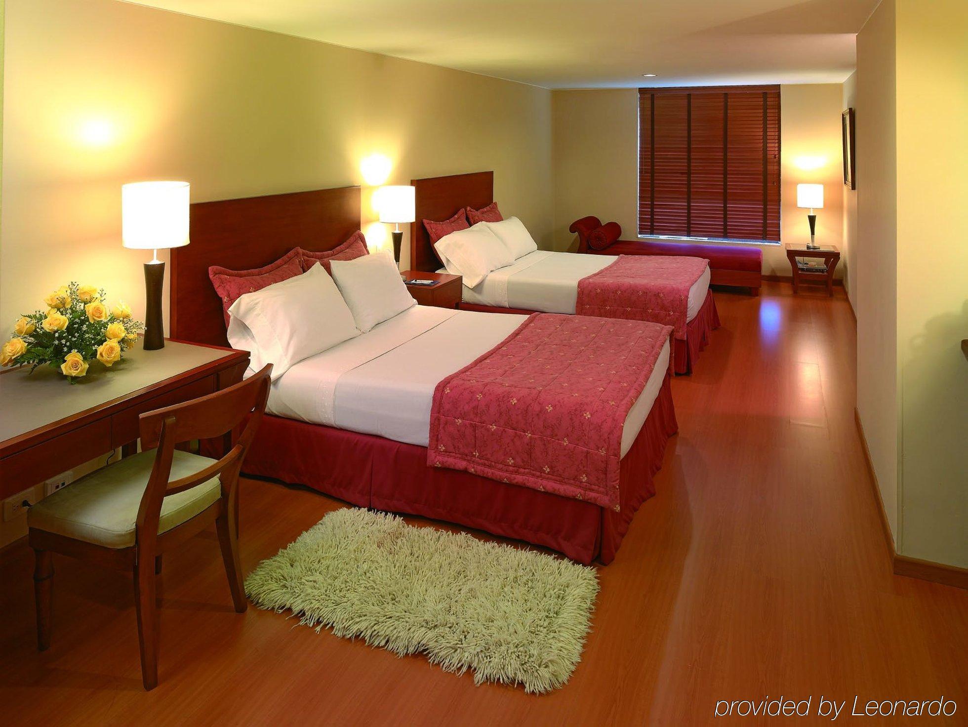 Hotel Estelar Suites Jones ボゴタ 部屋 写真